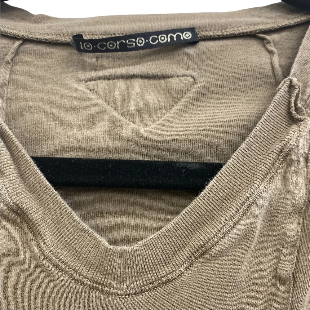 PRADA - Picture 4 of 6